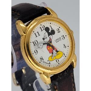Vintage Lorus V501-0A130 R1 Disney Mickey Mouse Big Dial Watch 27mm